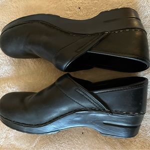 Used Women’s Clog